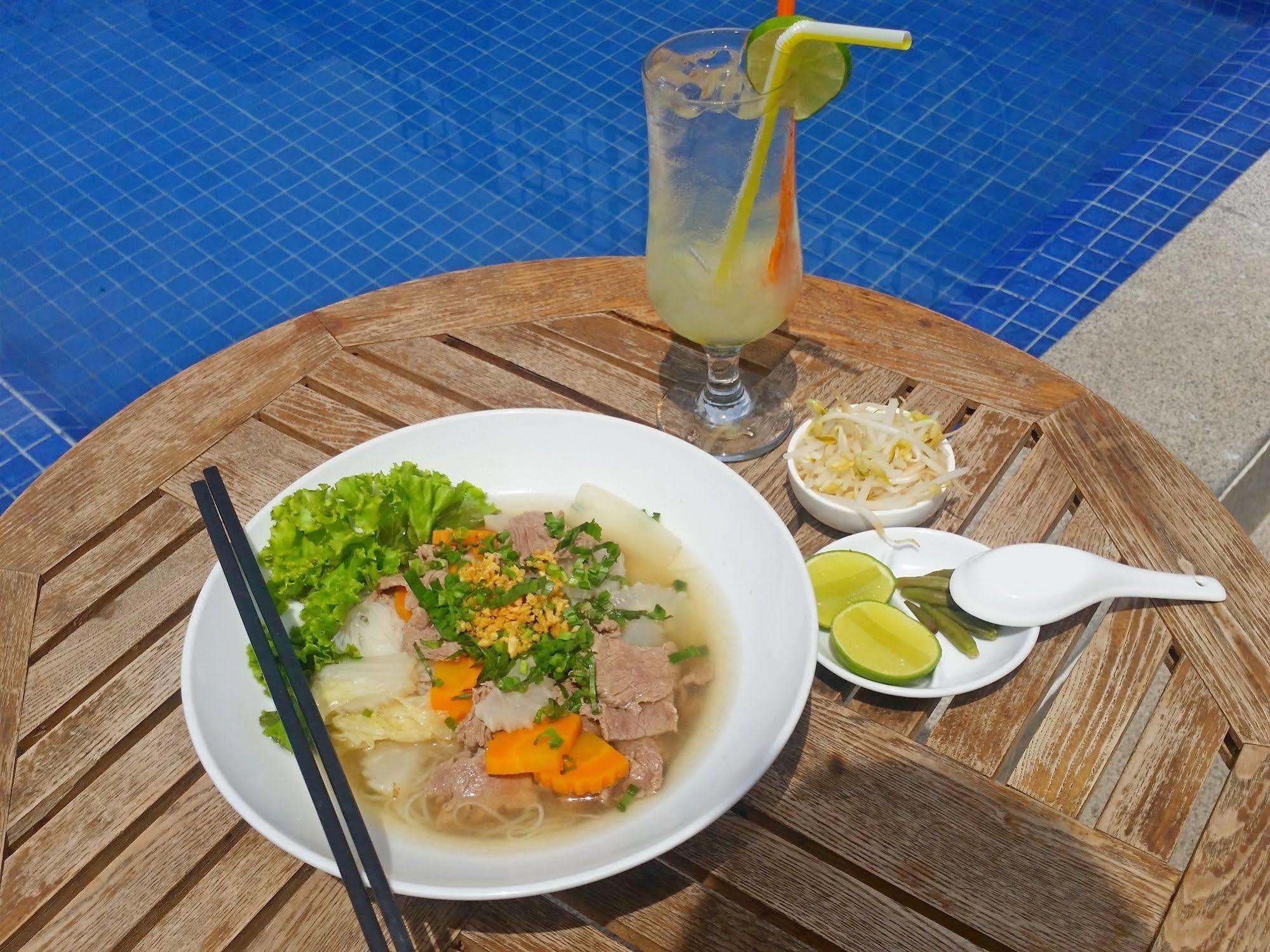 Number 9 Hotel Phnom Penh Esterno foto