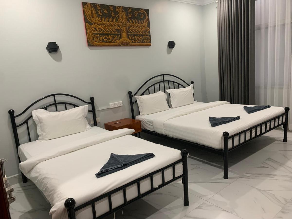 Number 9 Hotel Phnom Penh Esterno foto