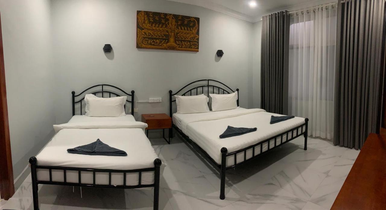 Number 9 Hotel Phnom Penh Esterno foto